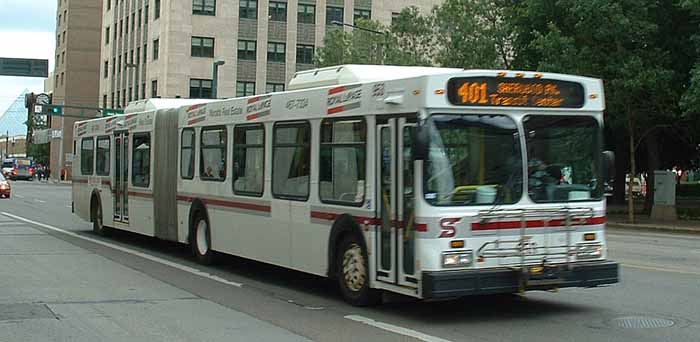 Strathcona New Flyer D60LF 953